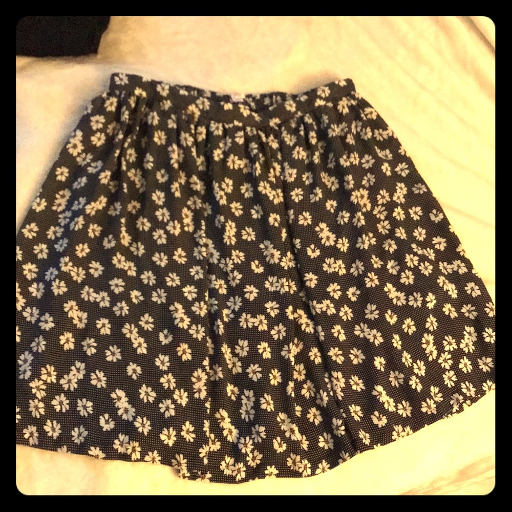 Daisy and polka dot skirt